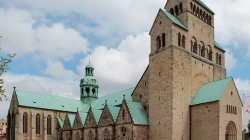 Der Hildesheimer Dom / Roland Struwe / Wikimedia (CC BY-SA 4.0)